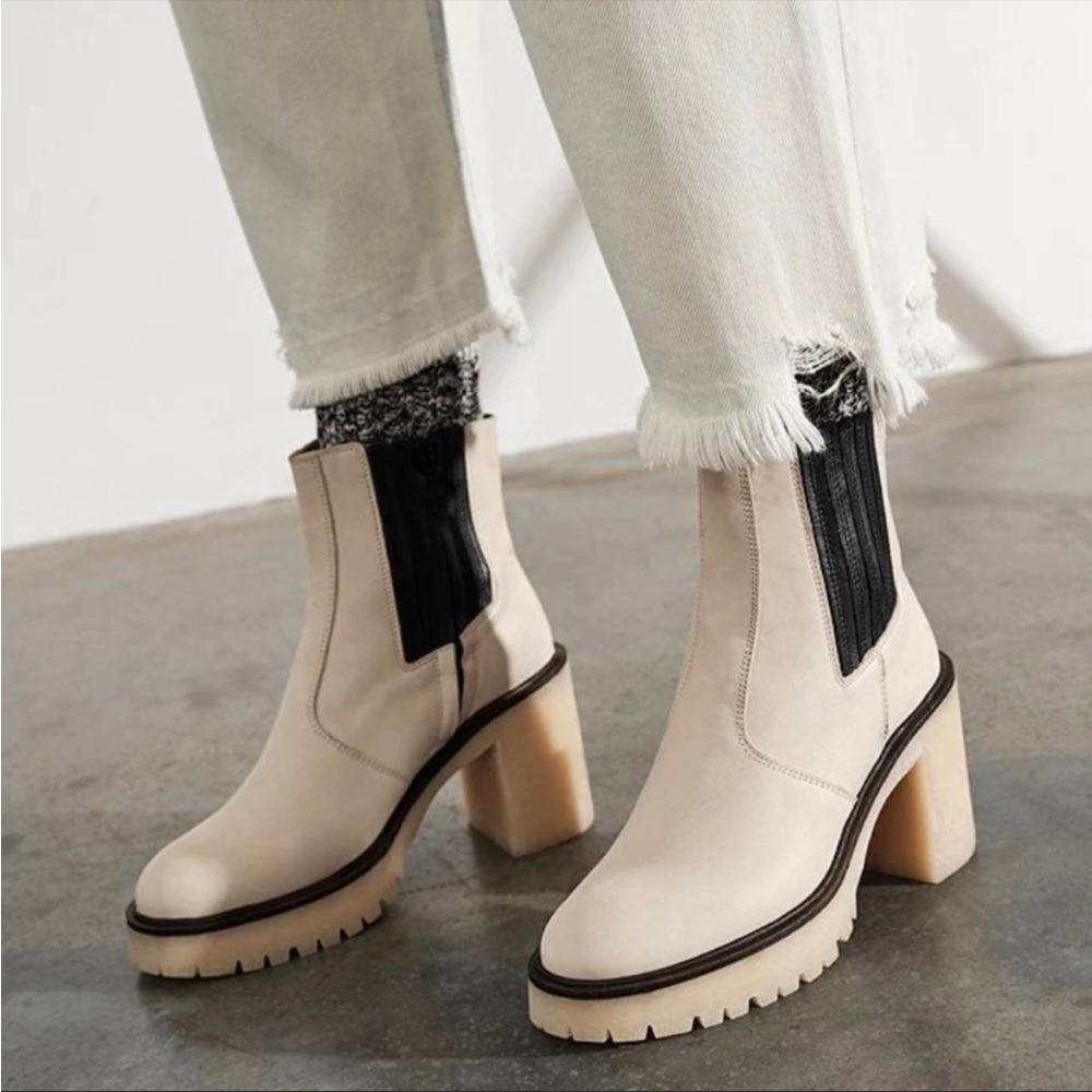 NEW FREE PEOPLE James Chelsea Boots White Leather Chunky Gum Sole - Picture 6 of 16